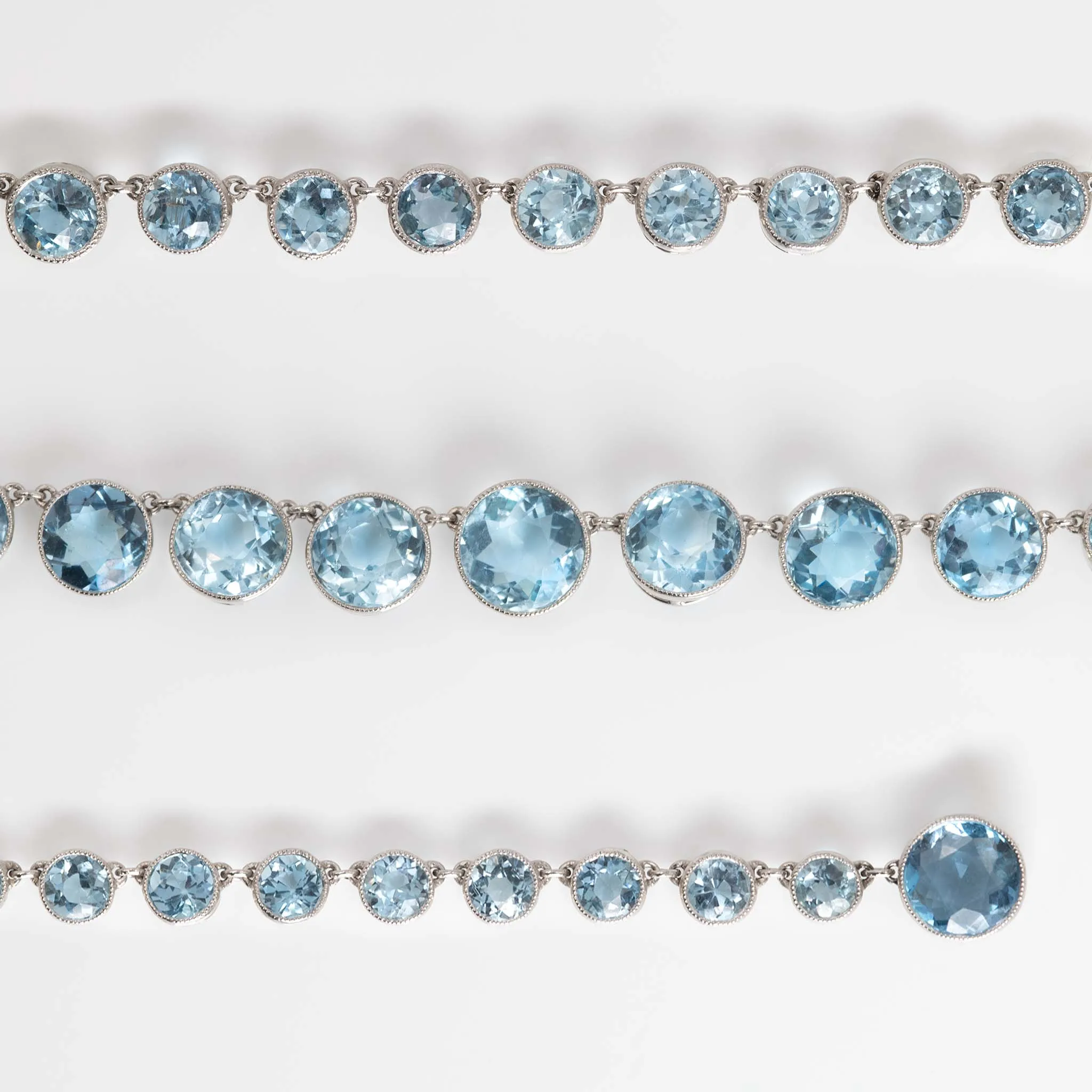 Edwardian Platinum 38 carat Aquamarine Rivière Necklace