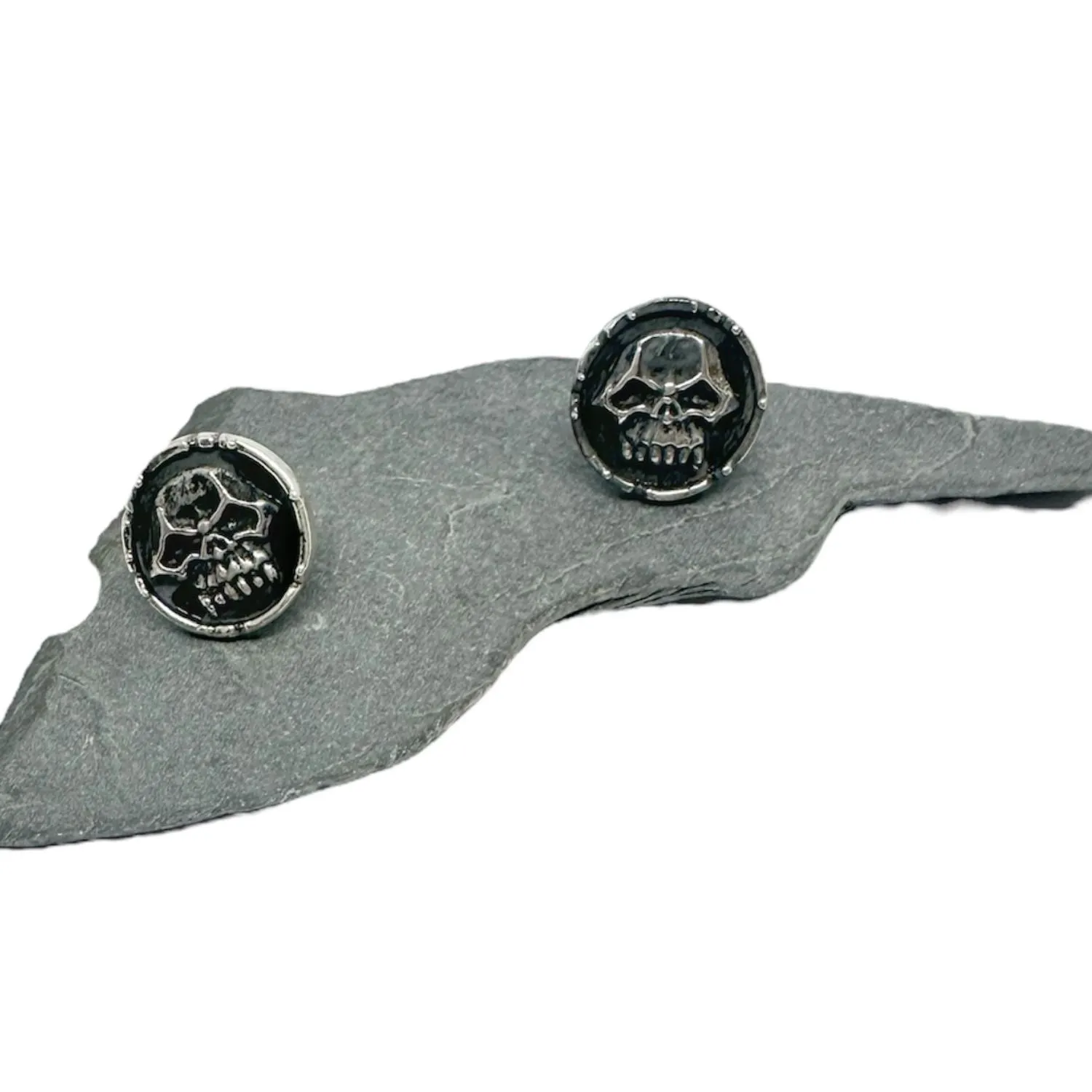 Medaglie Skull Stud