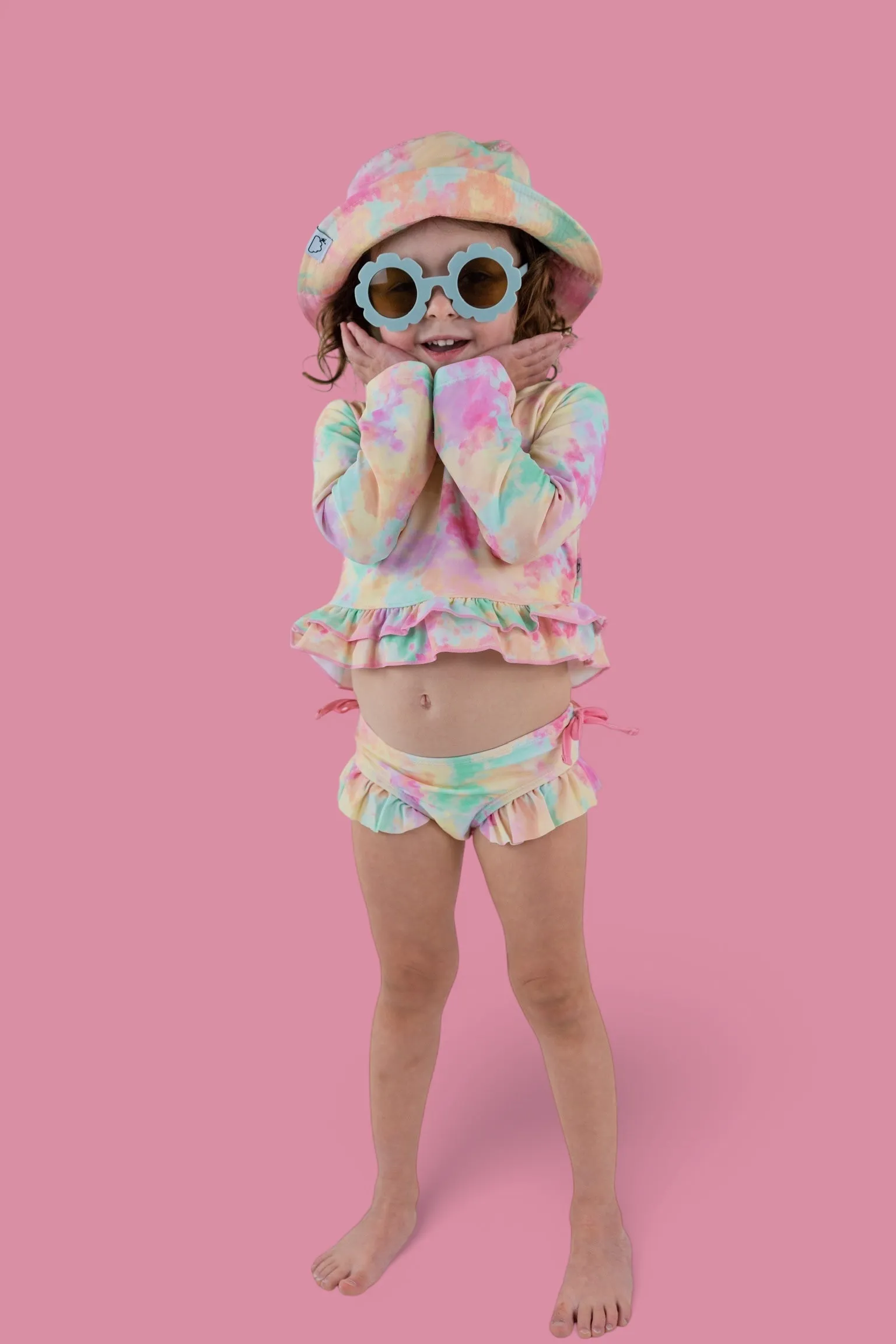 RAINBOW CLOUDS DREAM 2-PIECE RASH GUARD RUFFLE SWIM SUIT