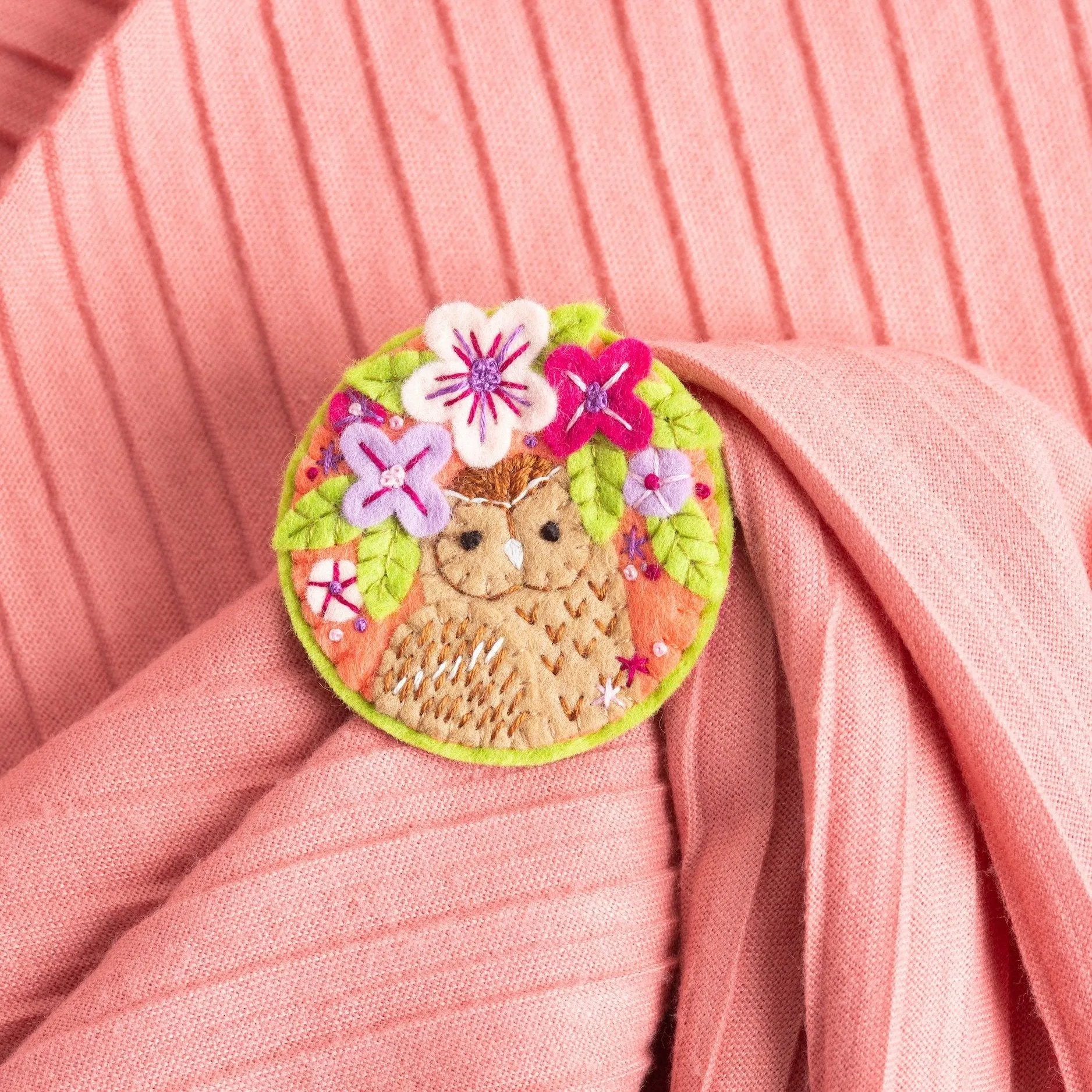 Tawny Owl Felt Craft Brooch Kit