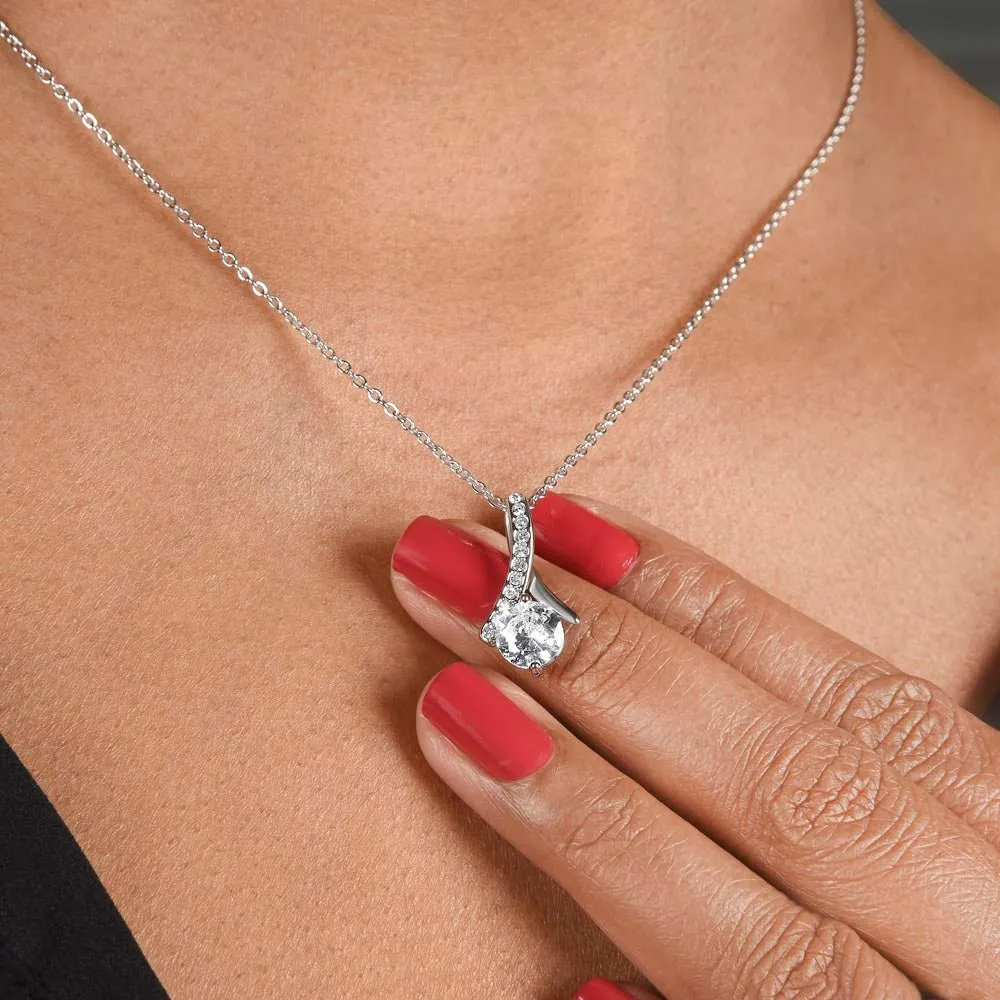 To My Mum- Alluring Necklace- A Heart To Show You Are Loved